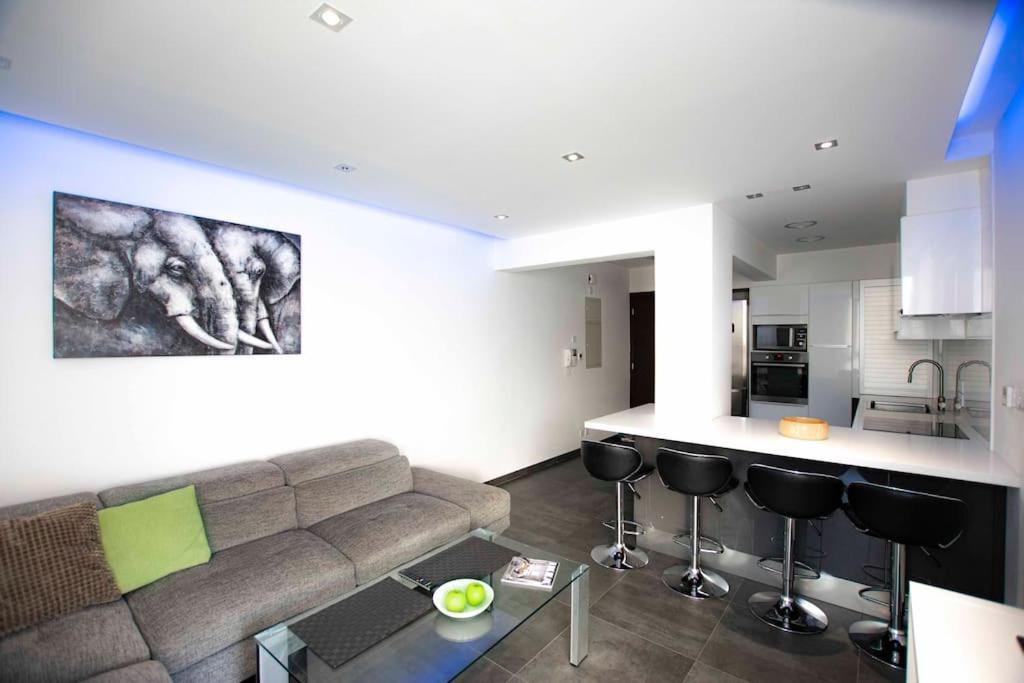 Glabur Stays - The Amazing 1 Bdr - Executive Apt Nicosia Center Free Parking & Wifi Zewnętrze zdjęcie